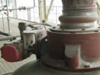 氣力輸送設備上已經安裝好的圓頂閥.jpg 氣力輸送設備上已經安裝好的圓頂閥.jpg